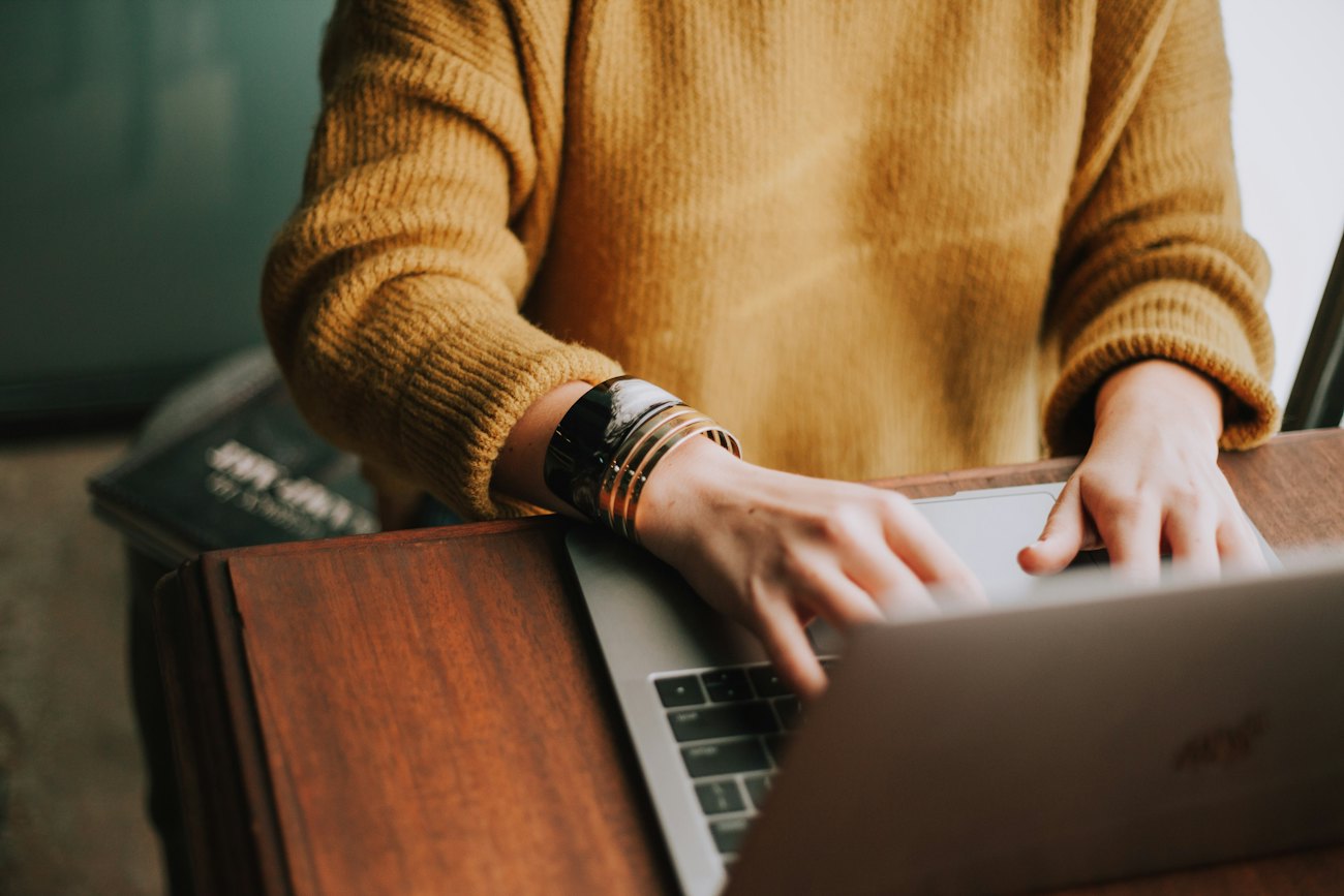 Free vs Paid AI Courses in Ghana: How to Choose the Right One